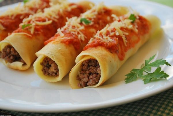 Panqueca de Carne com Queijo